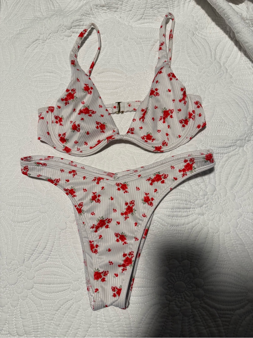 Hollister White Ribbed Floral Bikini Set with Red Flowers